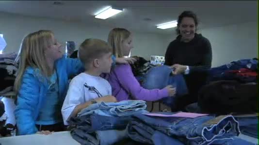Donations pour in for those affected by fertilizer plant explosion